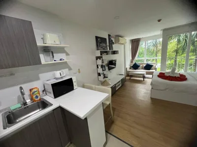 OZONE Renovated Studio With an Incredible View – 사진 16